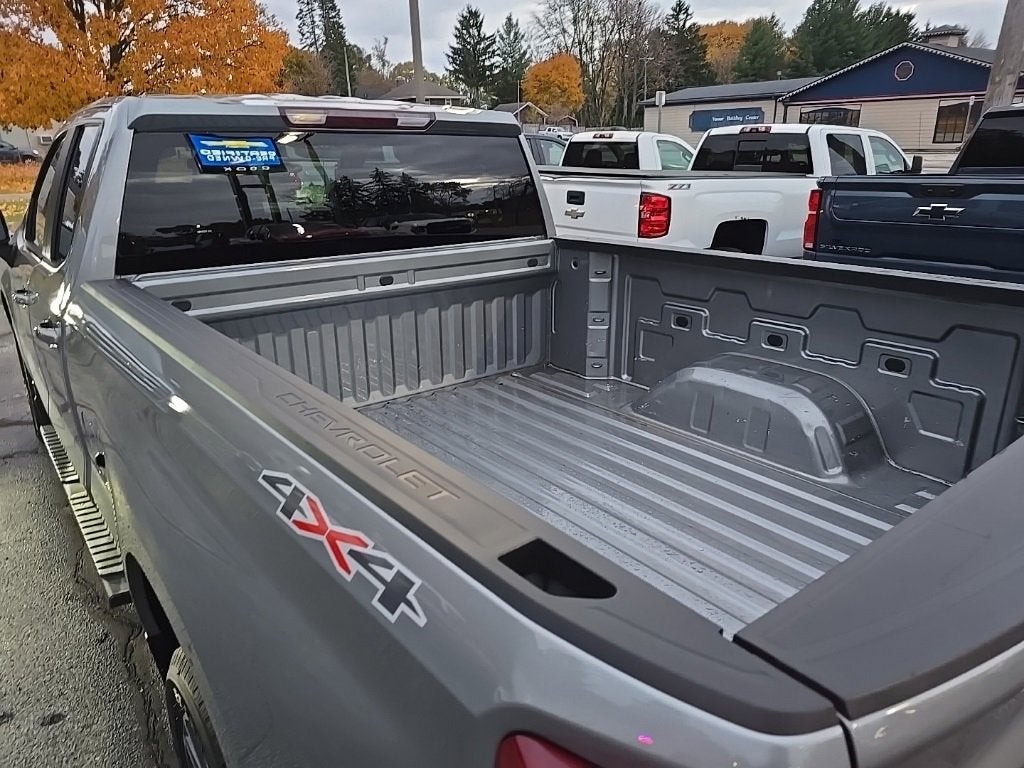 2023 Chevrolet Silverado 1500 LT (2FL)