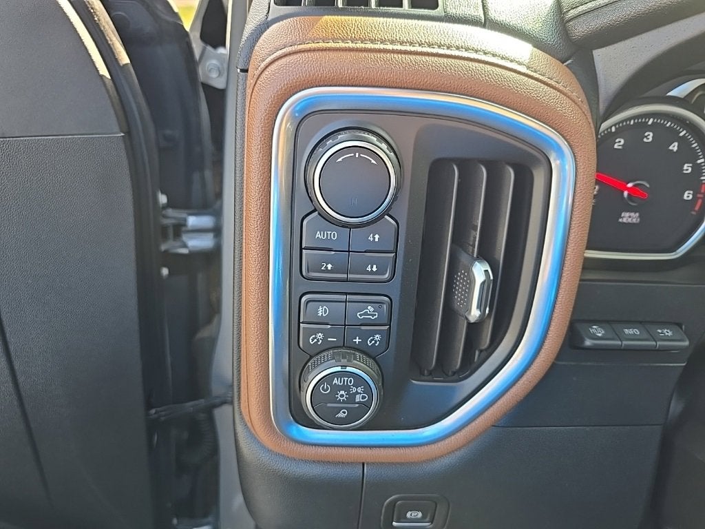 2019 Chevrolet Silverado 1500 High Country