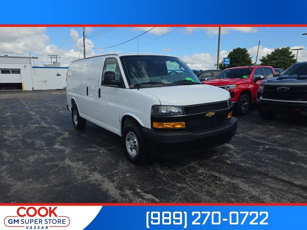 2026 Chevrolet Express Cargo WT