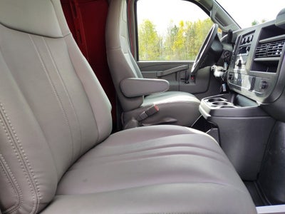 2025 Chevrolet Express Cargo 3500 WT