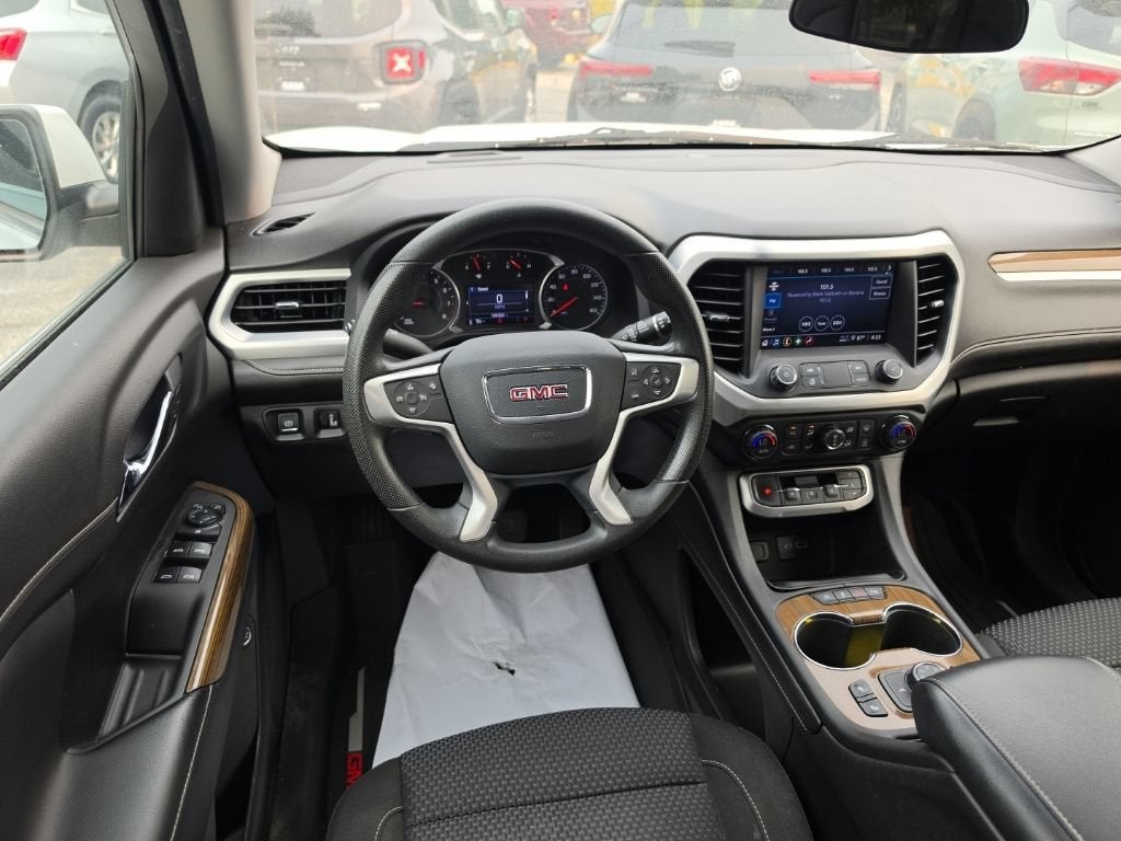 2021 GMC Acadia SLE