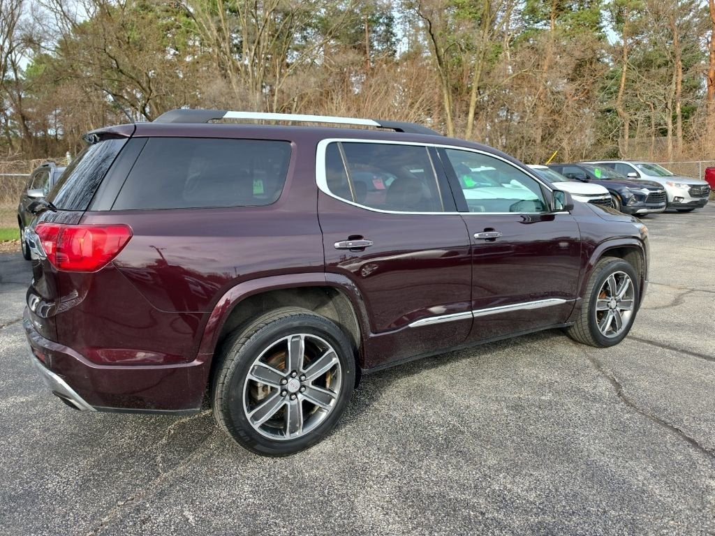 2017 GMC Acadia Denali