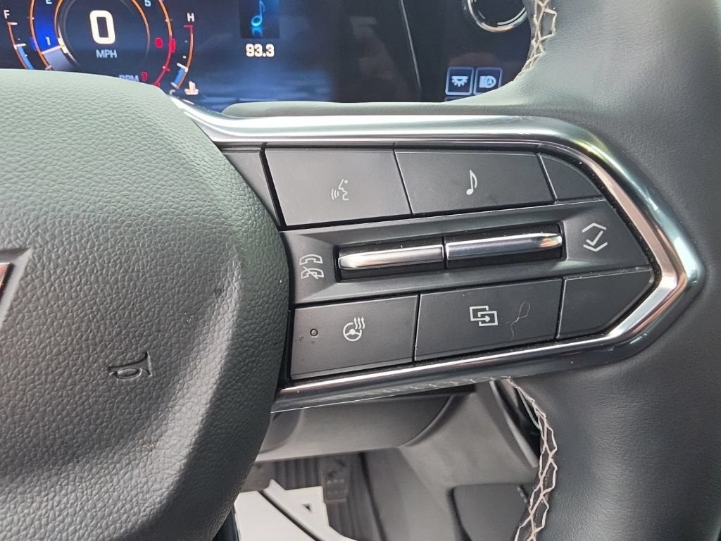 2024 Chevrolet Traverse LS
