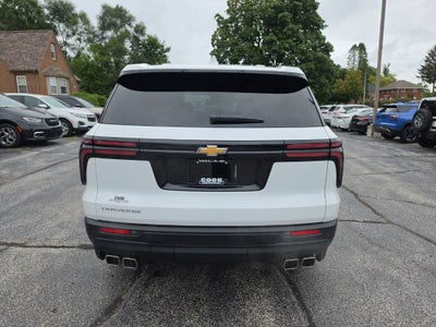 2024 Chevrolet Traverse LS