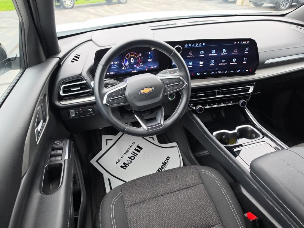 2024 Chevrolet Traverse LS