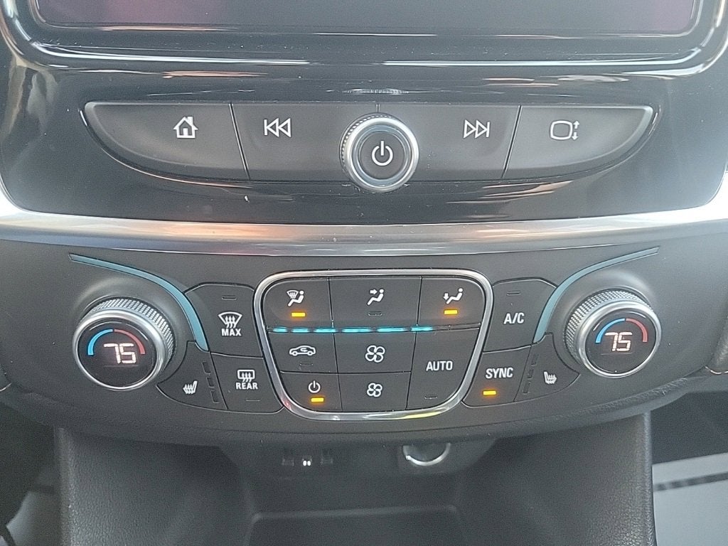 2018 Chevrolet Traverse LT Cloth