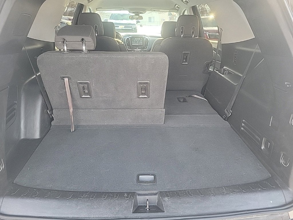 2018 Chevrolet Traverse LT Cloth