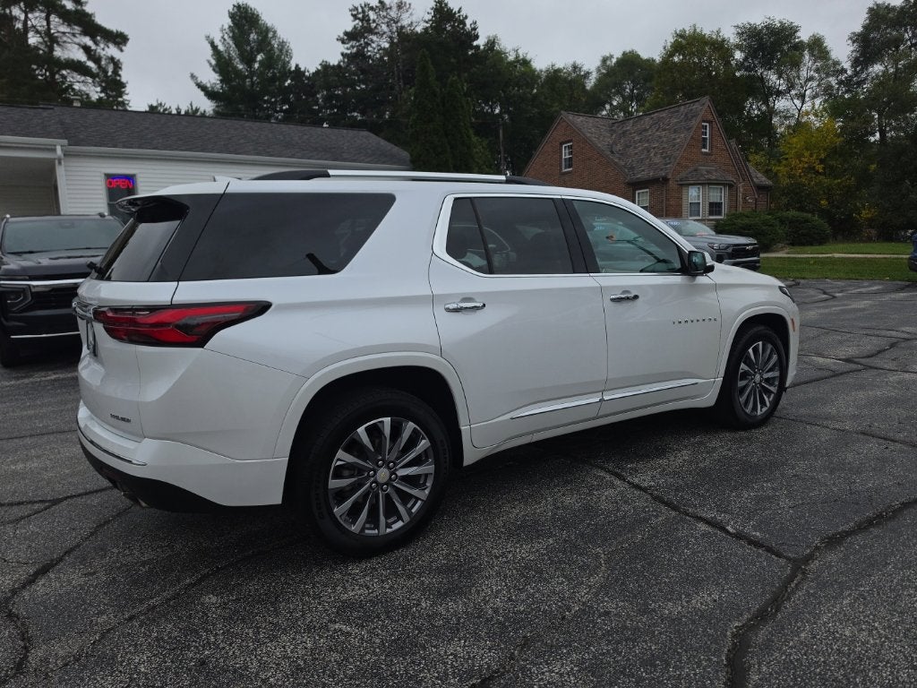 2023 Chevrolet Traverse Premier
