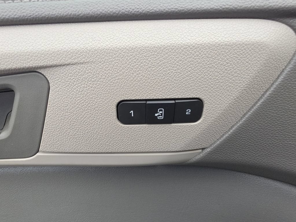 2016 Chevrolet Traverse 2LT - Photo 21