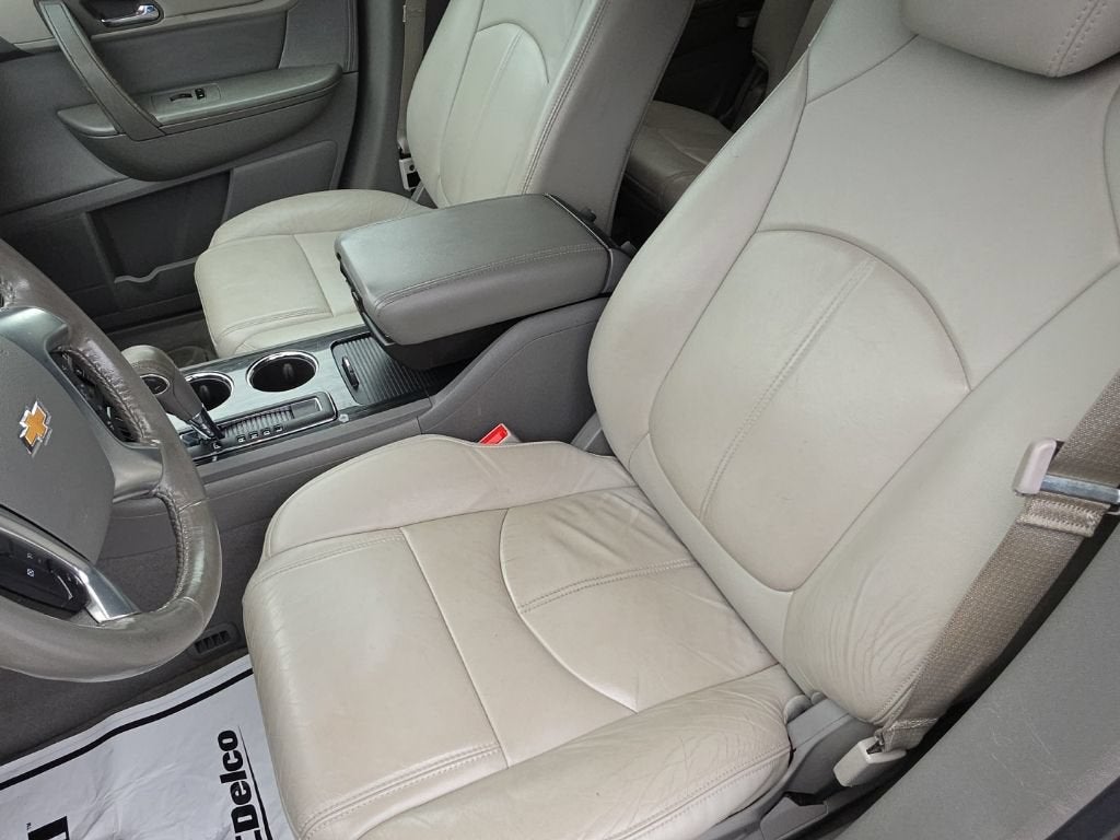 2016 Chevrolet Traverse 2LT - Photo 23