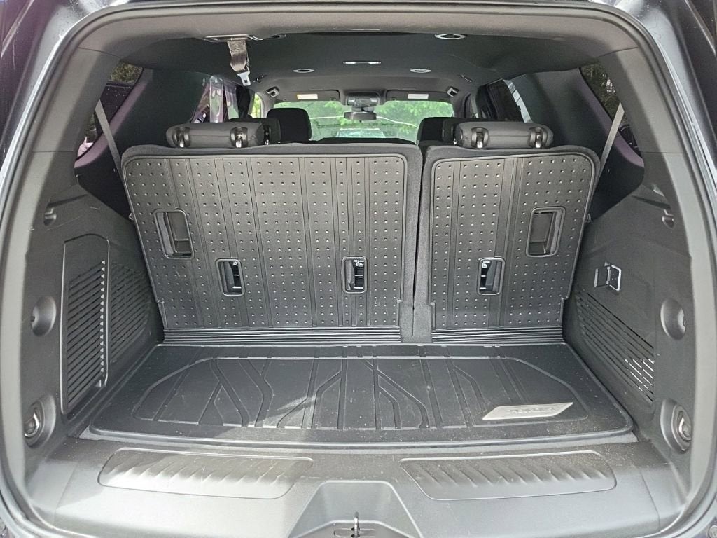 2025 Chevrolet Tahoe LS