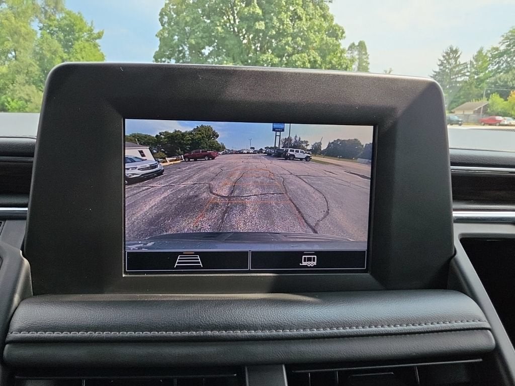 2023 Chevrolet Suburban LS
