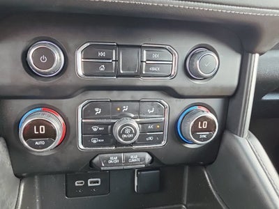 2023 Chevrolet Suburban LS