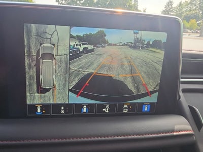 2023 Chevrolet Suburban RST