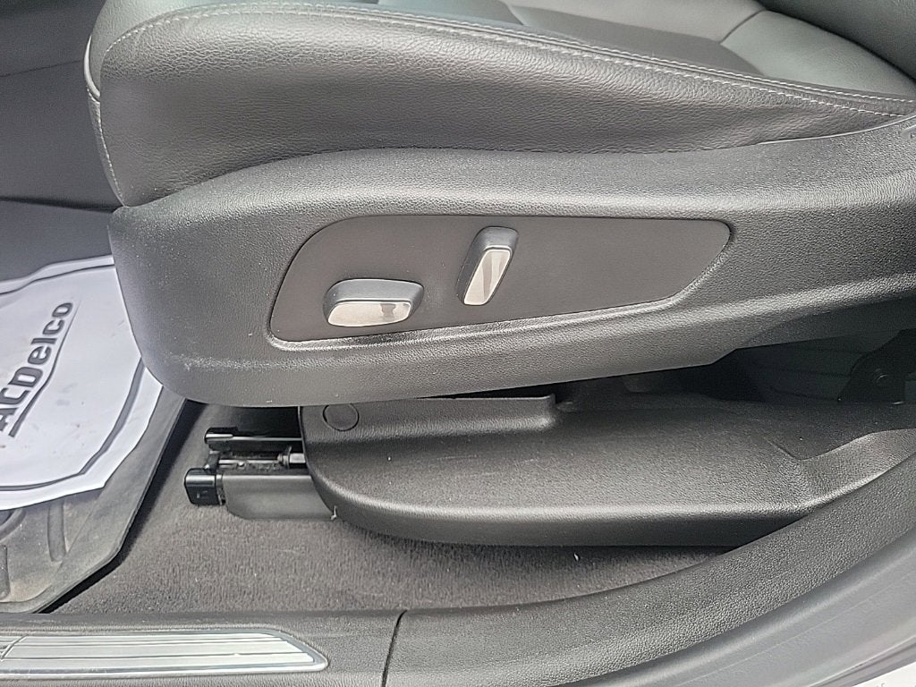 2020 Cadillac XT5 Luxury