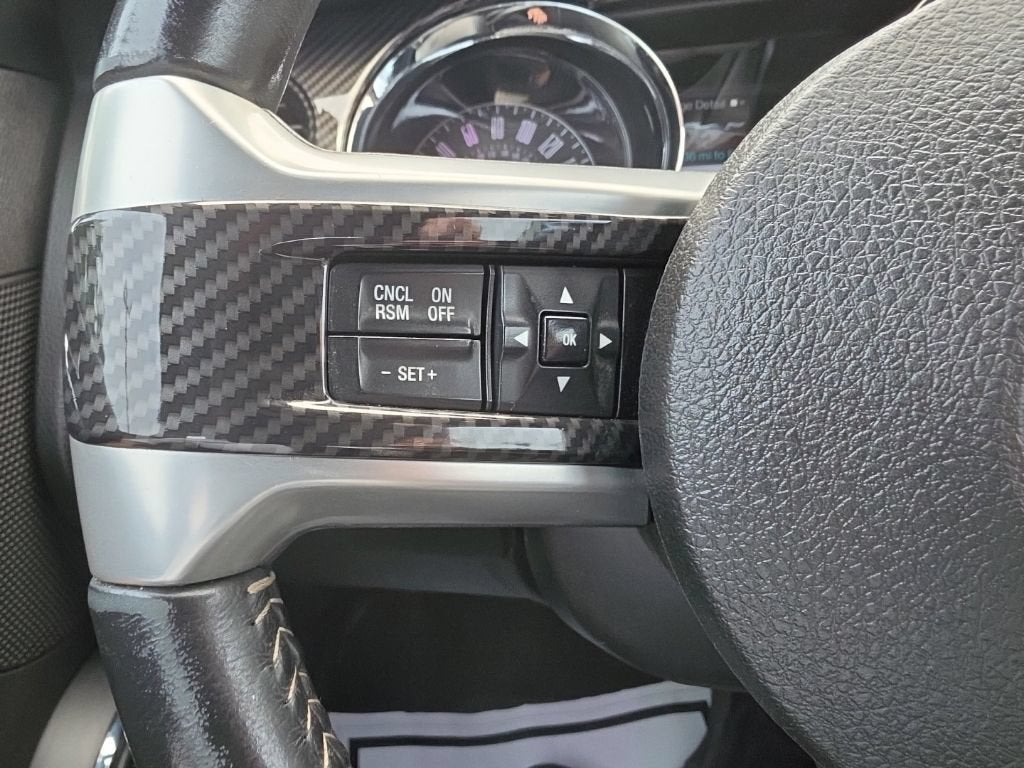 2013 Ford Mustang V6 Premium