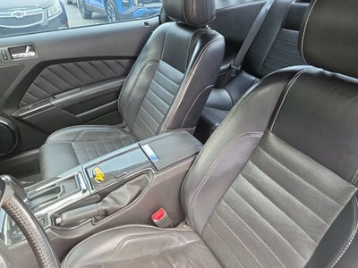 2013 Ford Mustang V6 Premium