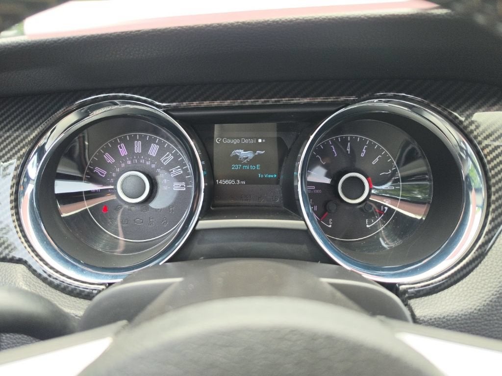 2013 Ford Mustang V6 Premium