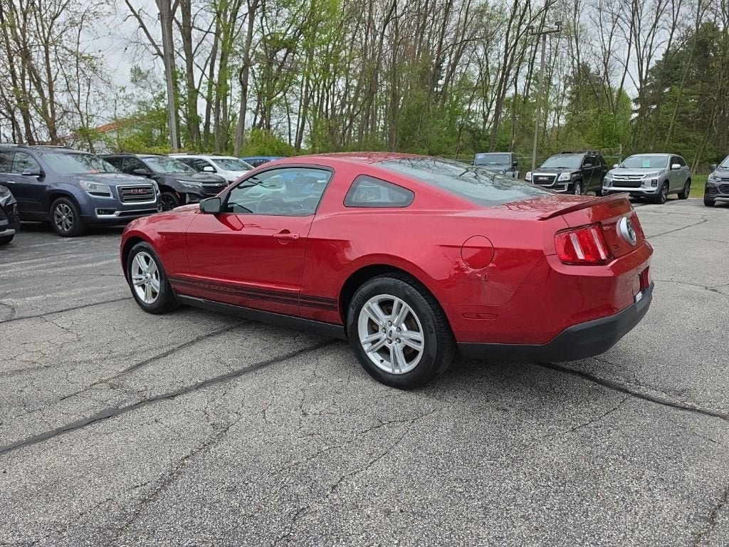 2010 Ford Mustang V6
