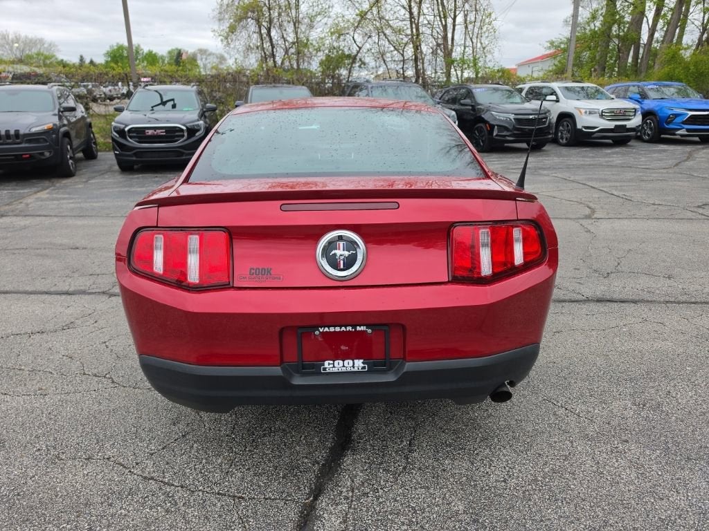 2010 Ford Mustang V6