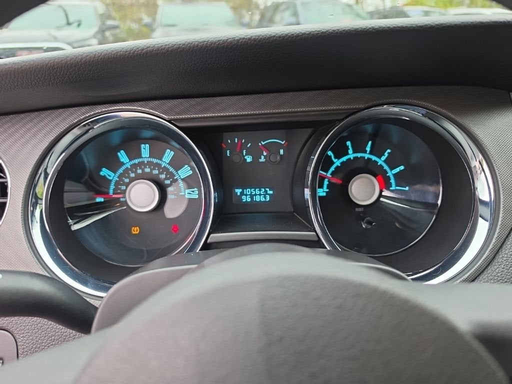2010 Ford Mustang V6