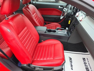 2006 Ford Mustang GT Deluxe