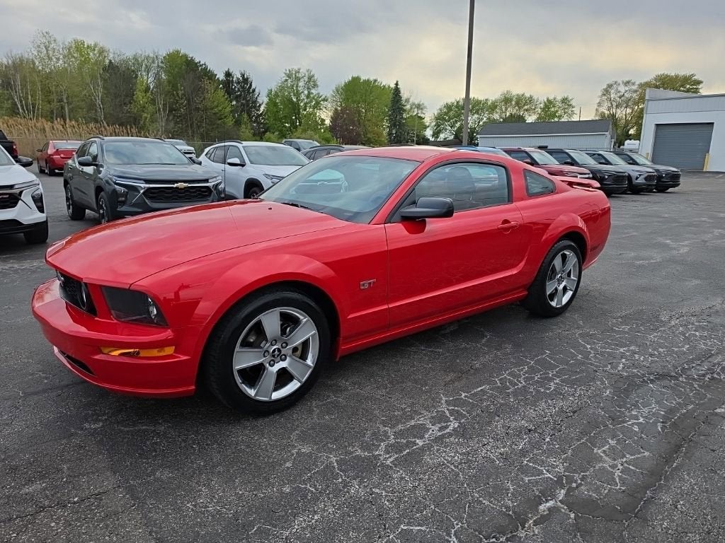 2006 Ford Mustang GT Deluxe