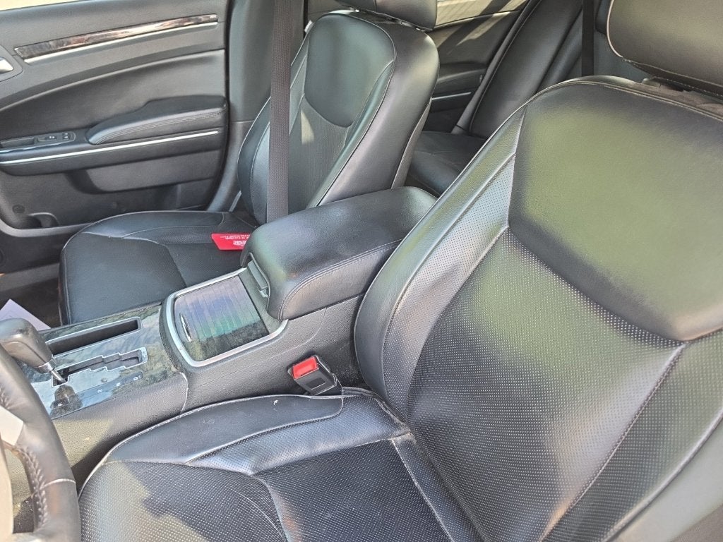 2012 Chrysler 300C 300C