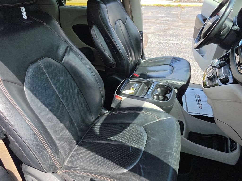 2019 Chrysler Pacifica Touring L