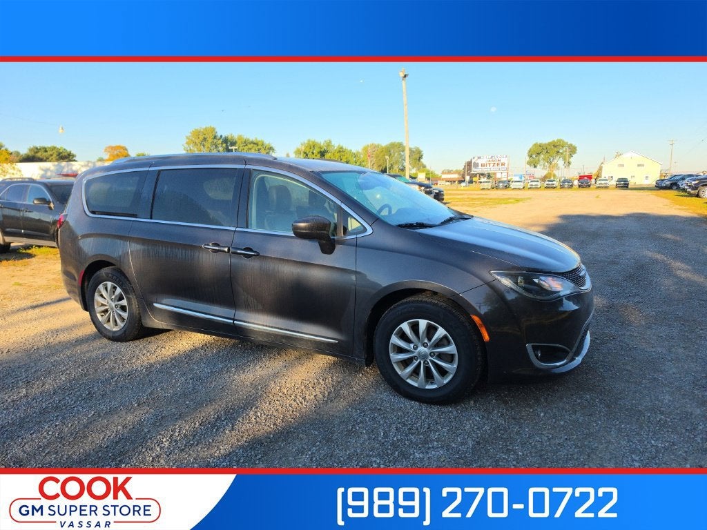 2018 Chrysler Pacifica Touring L Plus