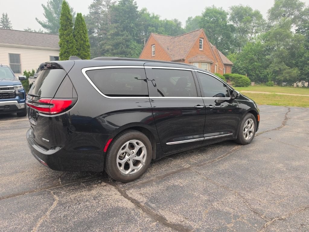2023 Chrysler Pacifica Limited