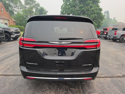 2023 Chrysler Pacifica Limited