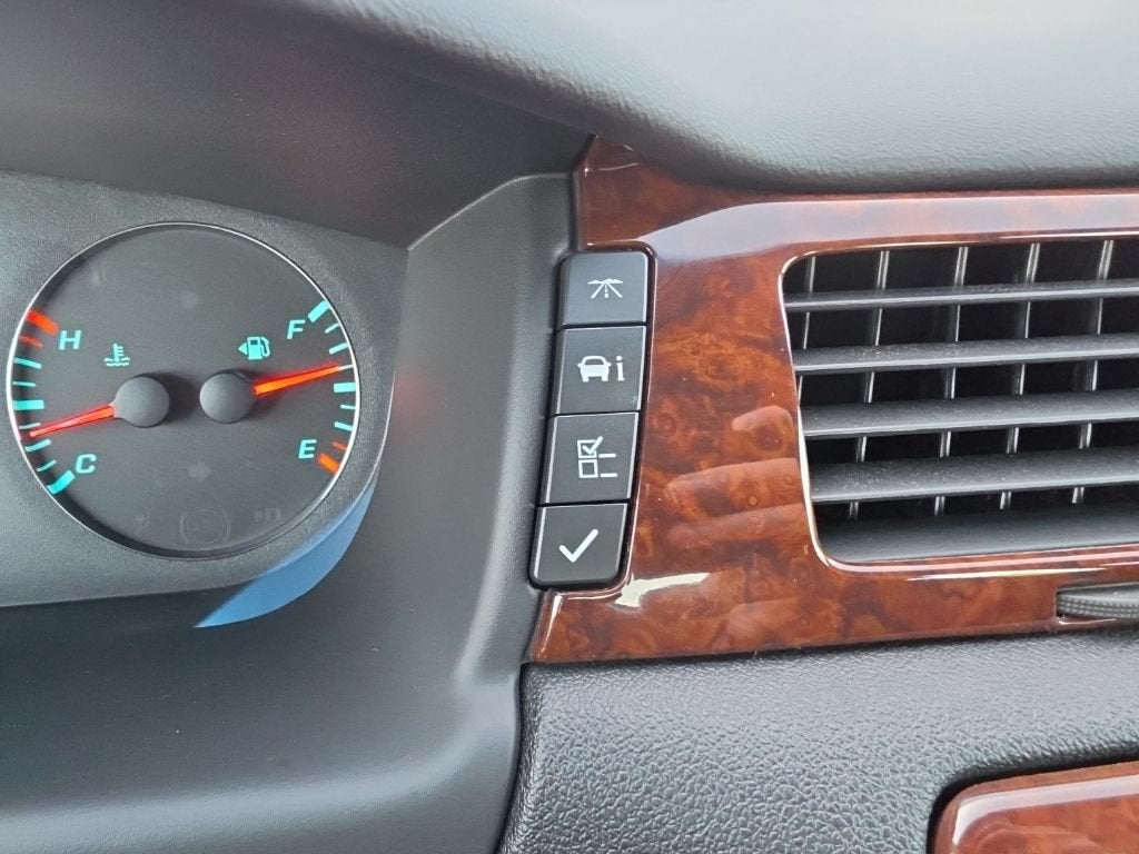 2011 Chevrolet Impala LT Retail