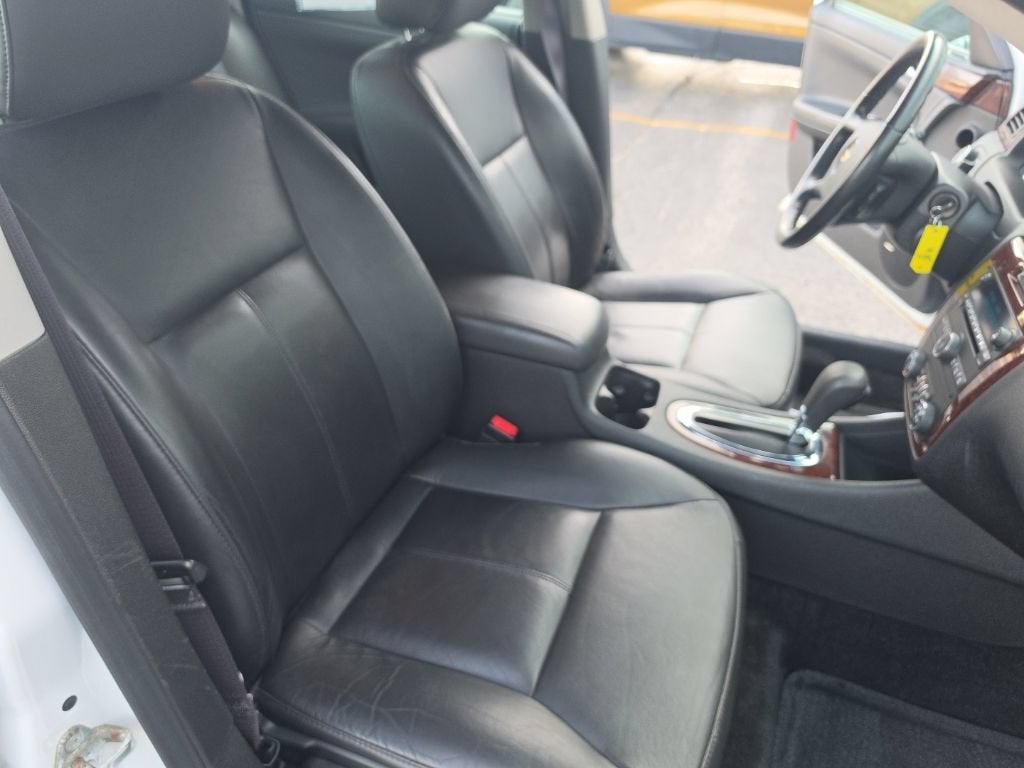 2011 Chevrolet Impala LT Retail