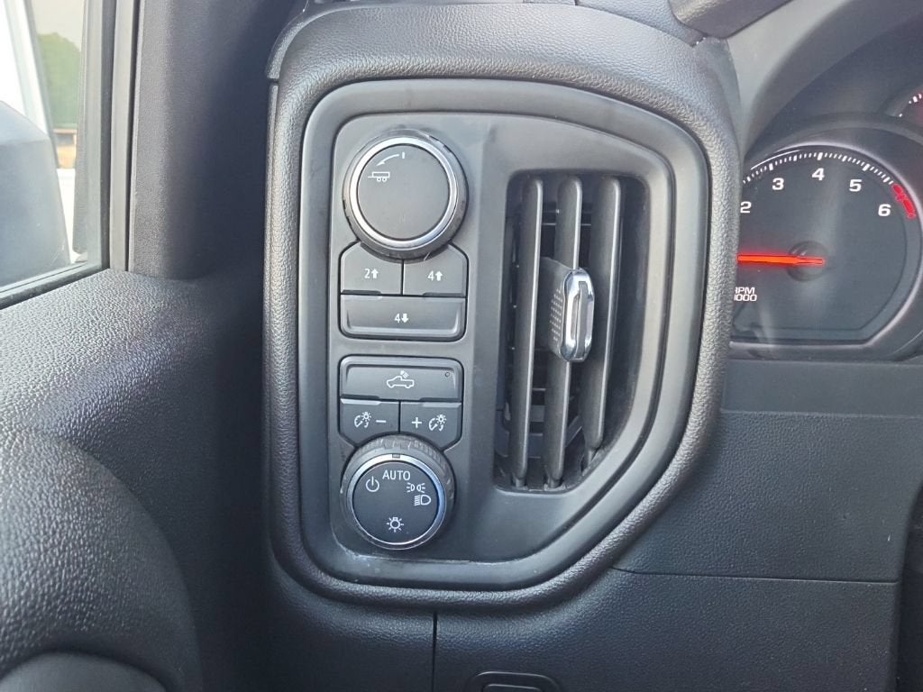 2023 Chevrolet Silverado 2500 HD Custom