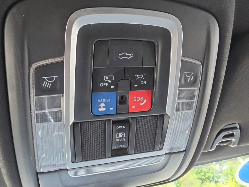 2021 RAM 2500 Laramie Crew Cab 4x4 6'4" Box