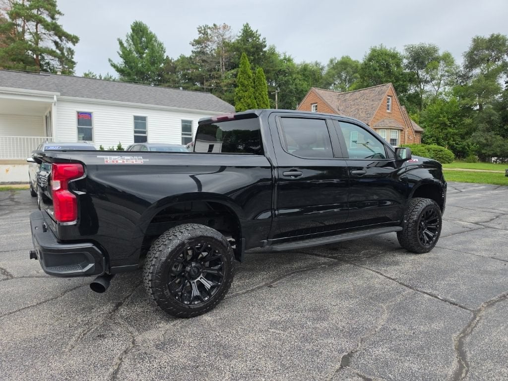 2023 Chevrolet Silverado 1500 Custom Trail Boss