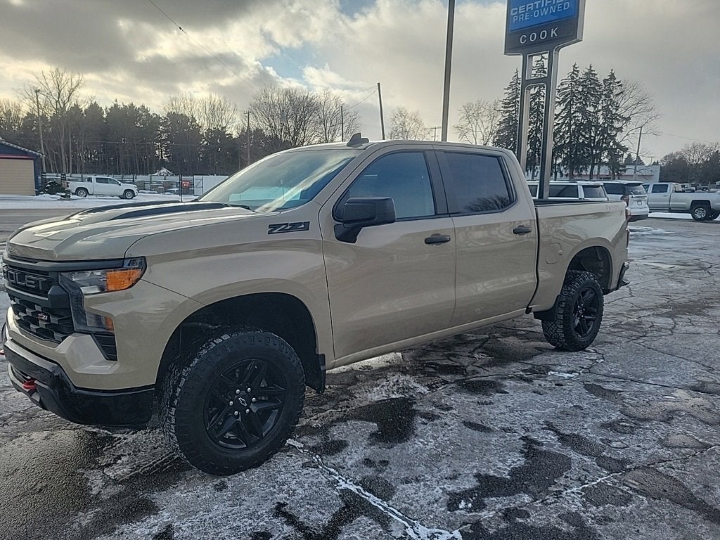 2023 Chevrolet Silverado 1500 Custom Trail Boss