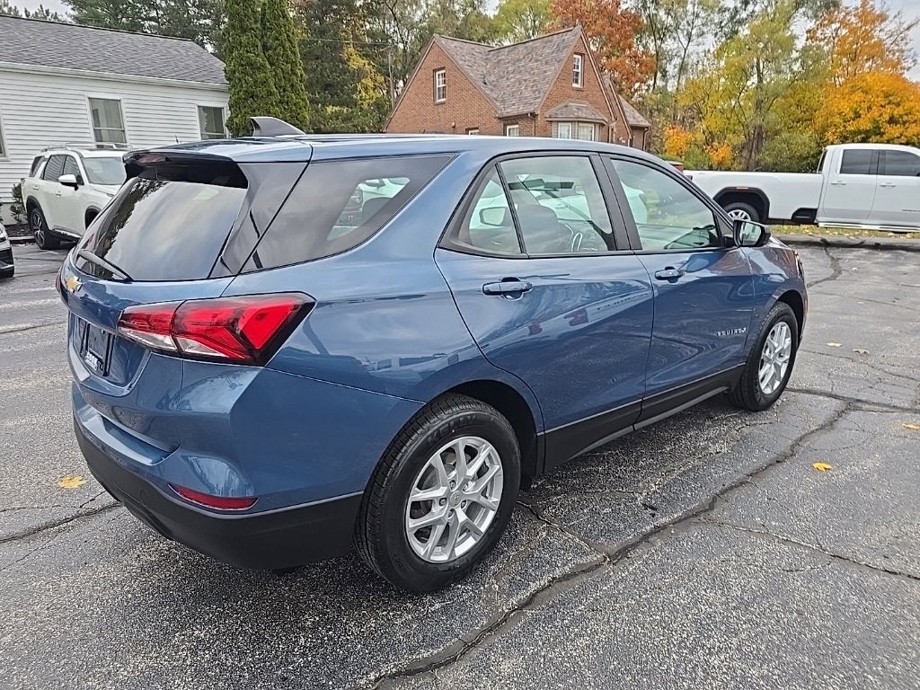 2024 Chevrolet Equinox LS