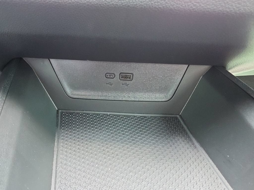 2026 Chevrolet Equinox LT - Photo 17