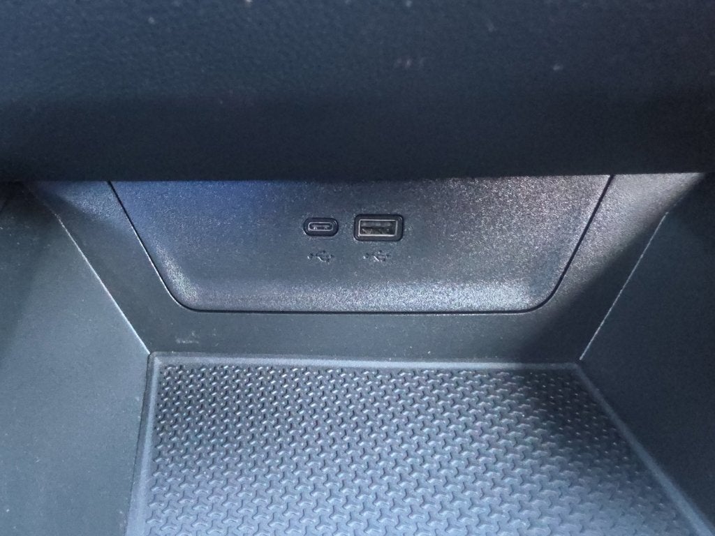 2025 Chevrolet Equinox LT - Photo 18