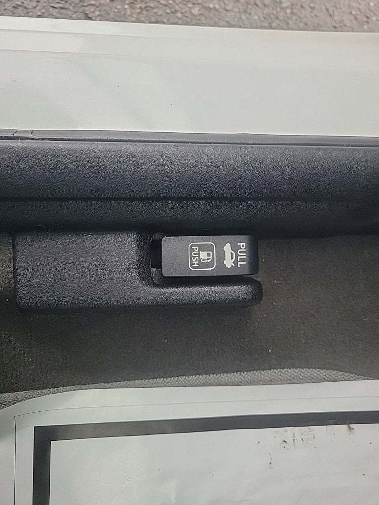 2010 Nissan Sentra 2.0SR