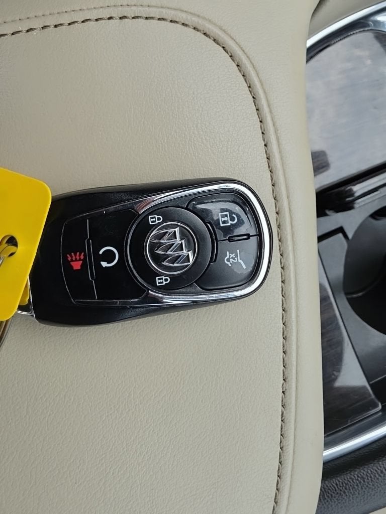 2018 Buick Enclave Essence
