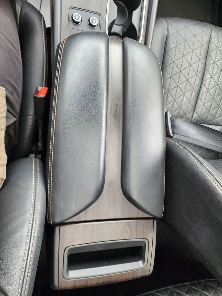 2023 Nissan Murano Platinum