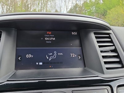 2017 Nissan Pathfinder SV