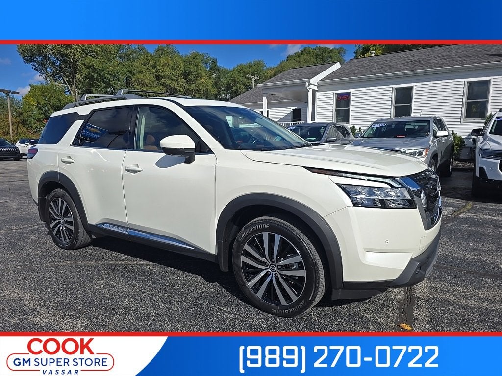 2024 Nissan Pathfinder Platinum
