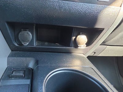 2012 Toyota Tundra Grade 5.7L V8