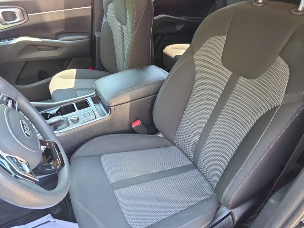 2021 Kia Sorento LX