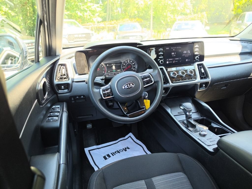 2021 Kia Sorento LX
