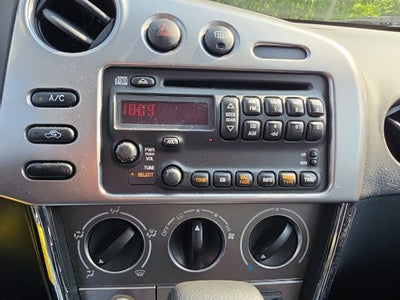 2003 Pontiac Vibe Base